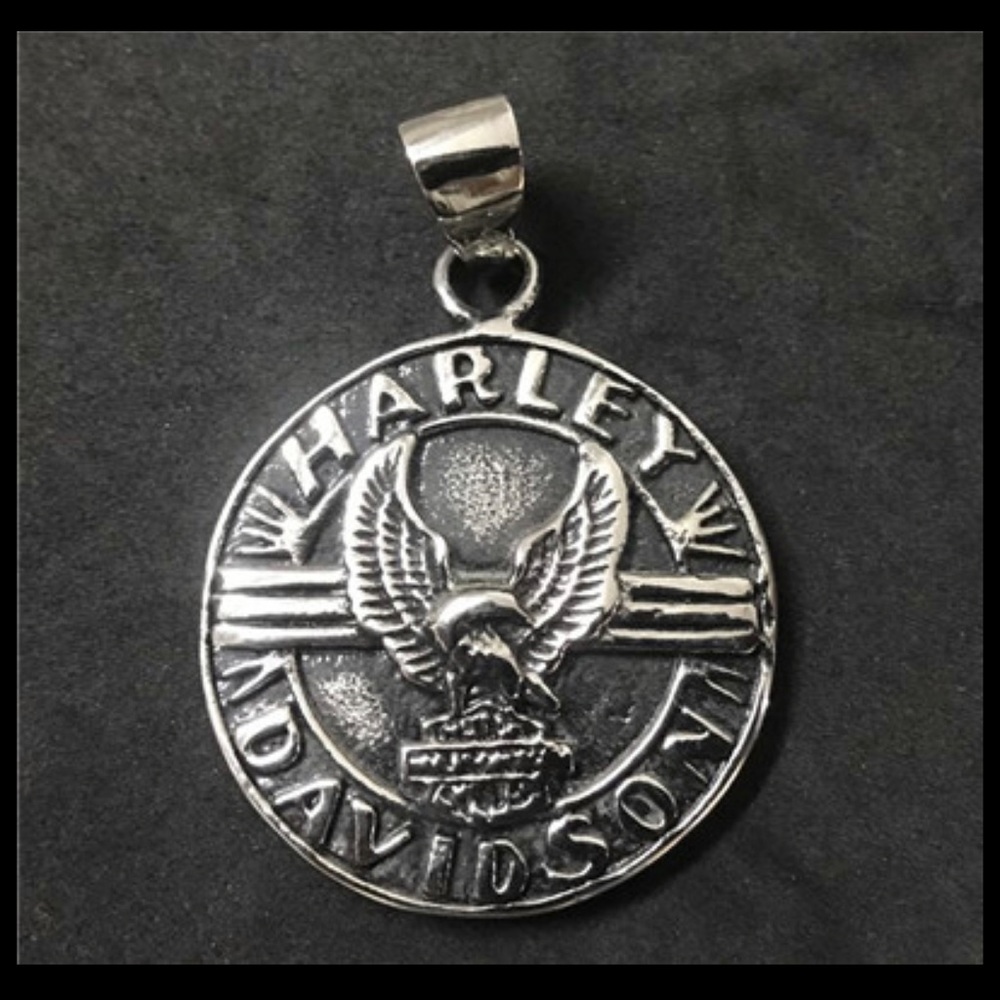 Men’s HD Eagle Necklace New - Picture 2 of 3